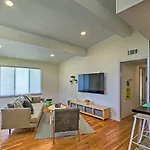 Bright And Modern Texas Getaway - 7 Mi To The Alamo!